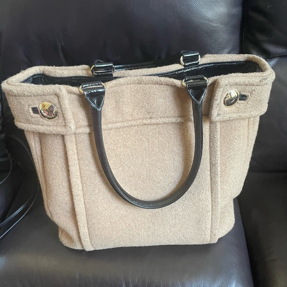 Kate Spade Tote with Matching Wallet and Makeup Bag - Picture 2 of 5